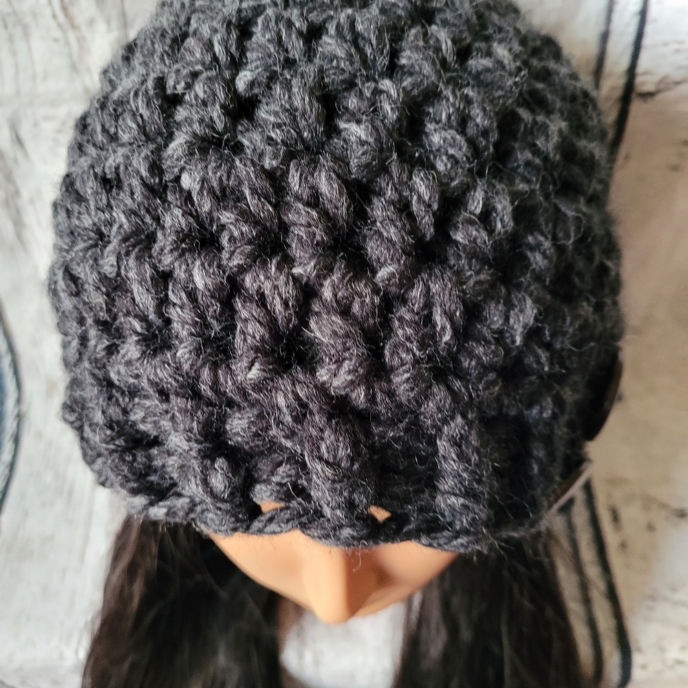 Women's Crochet Gray Wool winter hat - Picture 5 of 14